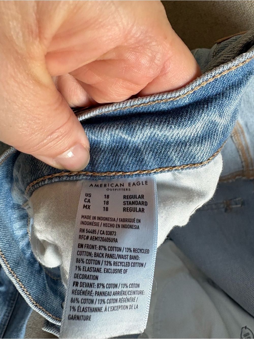 American Eagle Outfitters stove pipe womens jeans size 18 - Picture 4 of 4